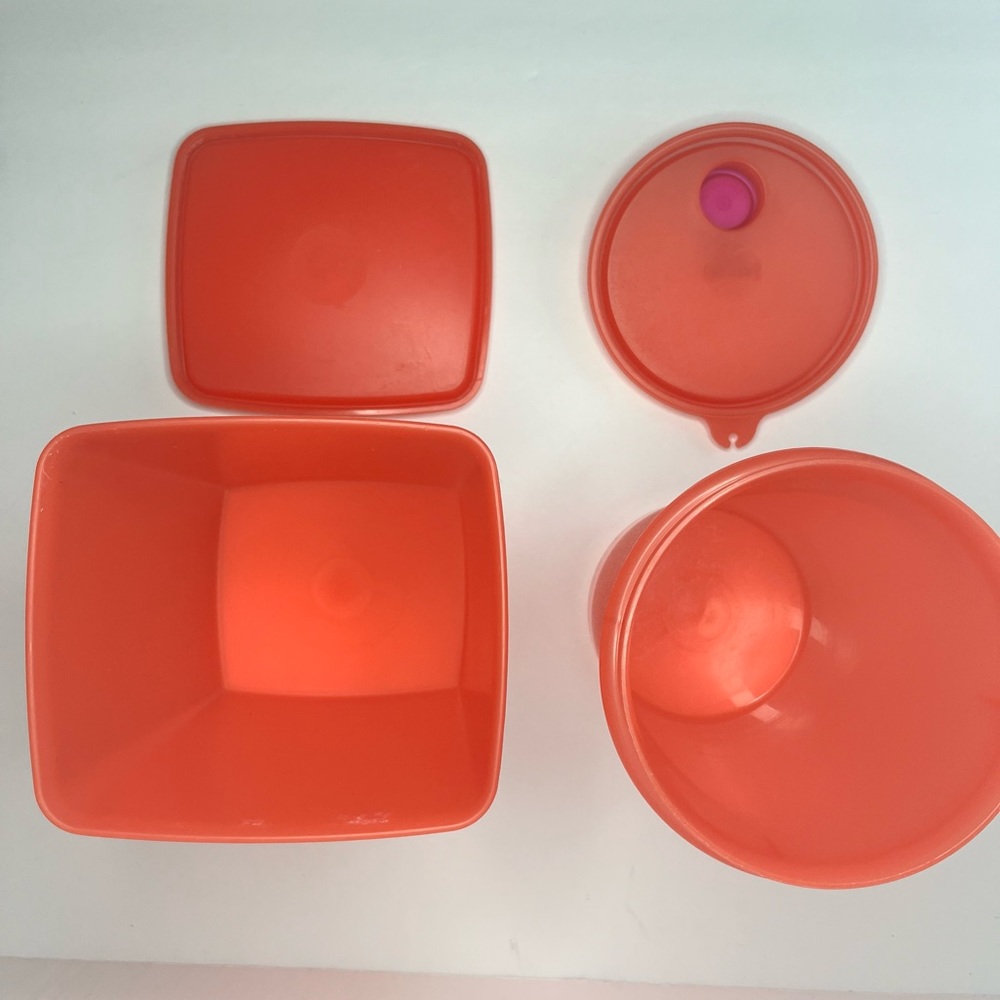 Vintage Tupperware RED Handolier Container 321-5 Lid 563-9 Flap 5641 storage - Picture 8 of 12